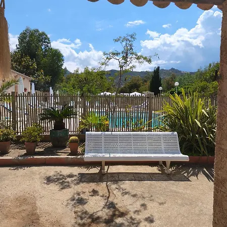 Le Rateau Bavoir * Кальви