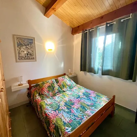 Le Rateau Bavoir * Calvi (Corsica)