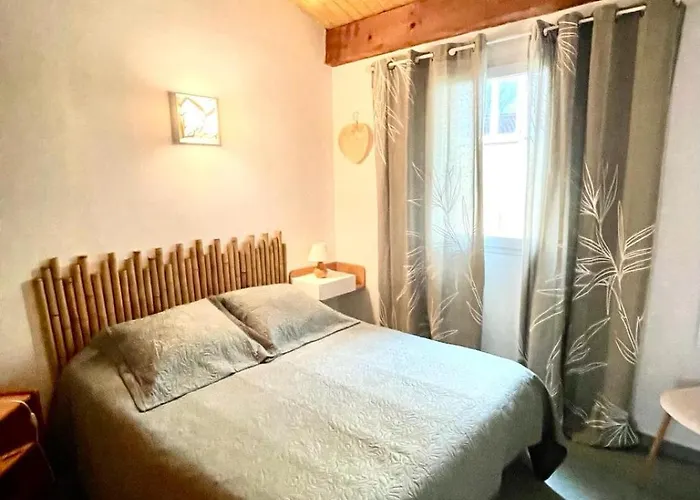 Le Rateau Bavoir * Calvi (Corsica)