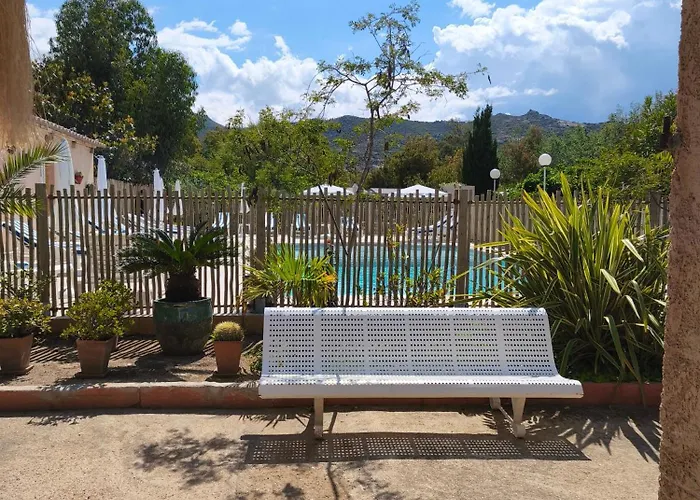 Le Rateau Bavoir * Calvi (Corsica)